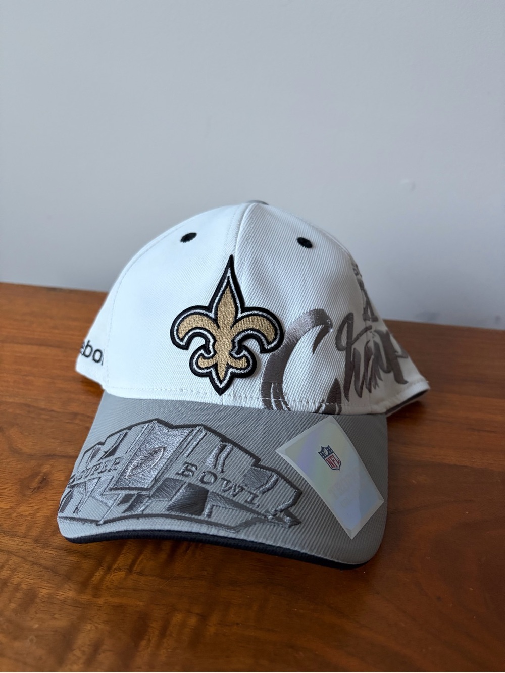 Deadstock New with Tags New Orleans Saints NFL SuperBowl 44 Champions XLIV Hat R